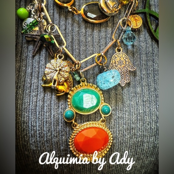Layered multi color charms necklace with blue gemstones - Picture 4 of 6